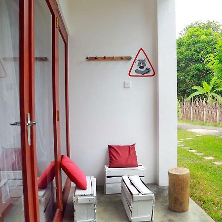 Chez Podi Surf Stay Mirissa Exteriör bild