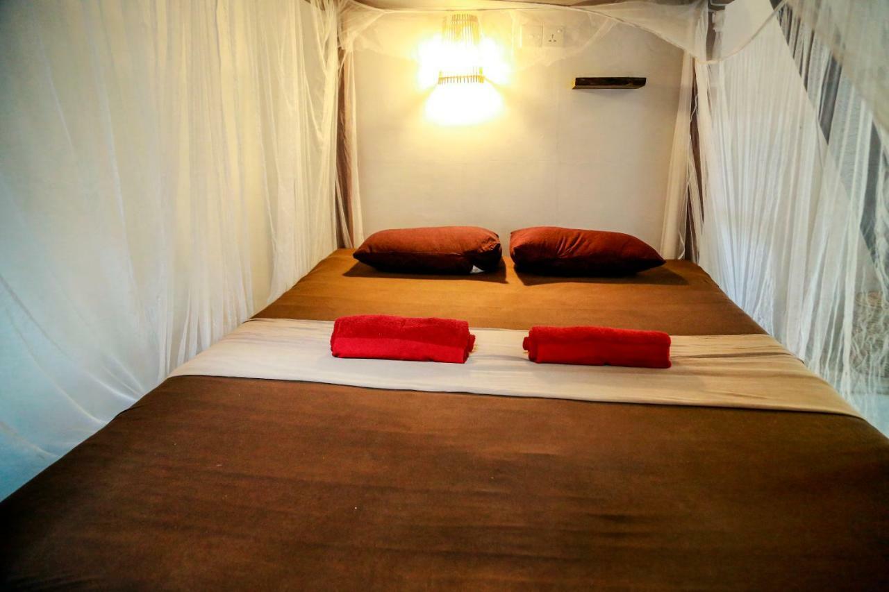 Chez Podi Surf Stay Mirissa Exteriör bild
